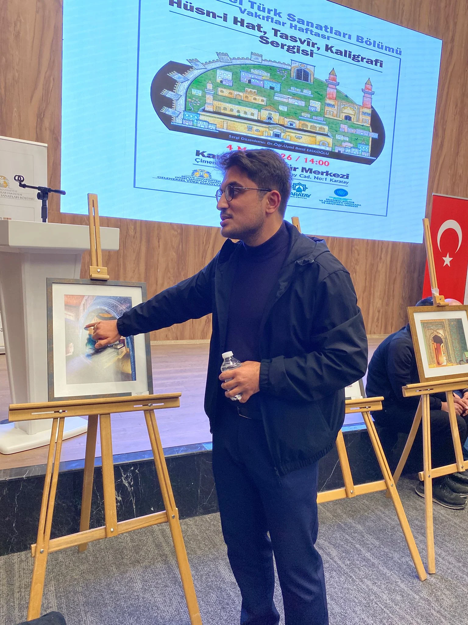 VAKIF HAFTASI MÜNASEBETİYLE SERGİ AÇILDI